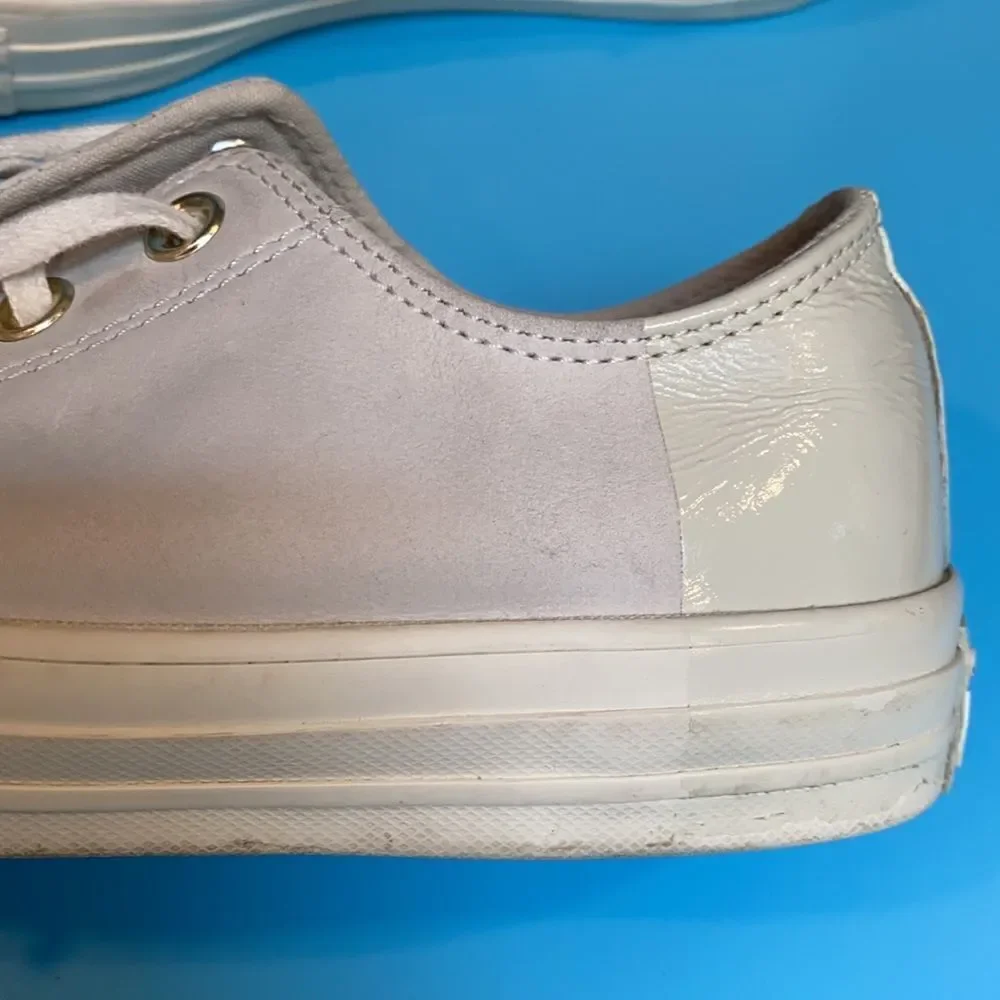 Chuck Taylor Converse Blocked Nubuck Egret/Driftwood Gray Low Top Sneaker Sz8/10 - Picture 6 of 10